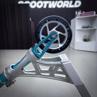 Striker Aether Silver/Teal Custom Build - Silver/Teal-ScootWorld.dk