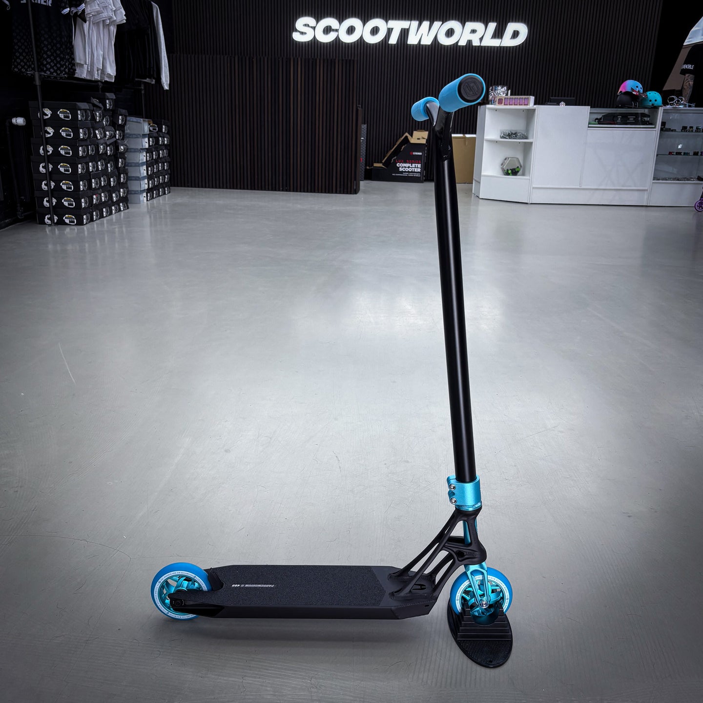 Striker Ethic Pande Custom Build - Black/Teal-ScootWorld.dk