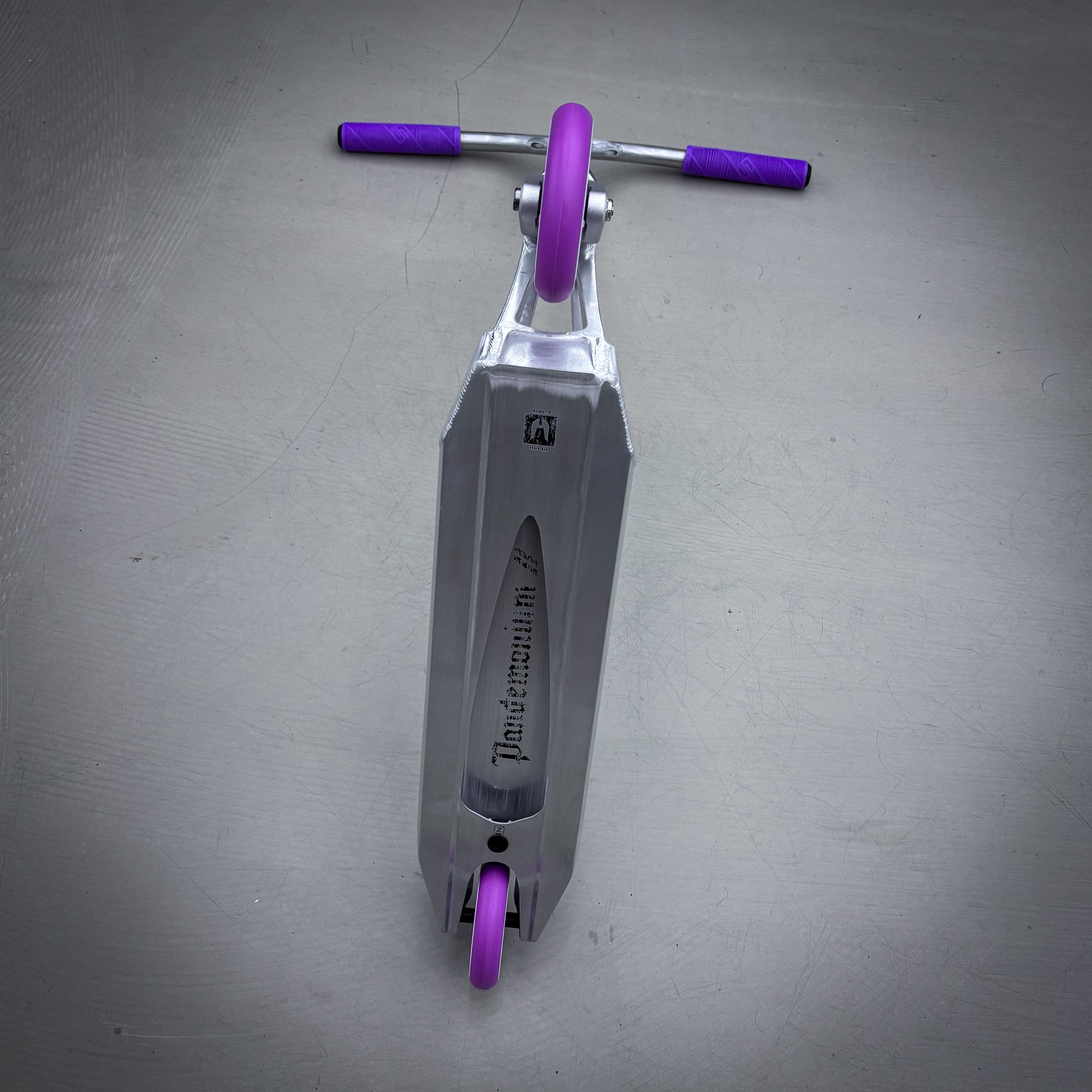 Striker Ethic Silver/Purple 500 Custom Build - Silver/Purple-ScootWorld.dk