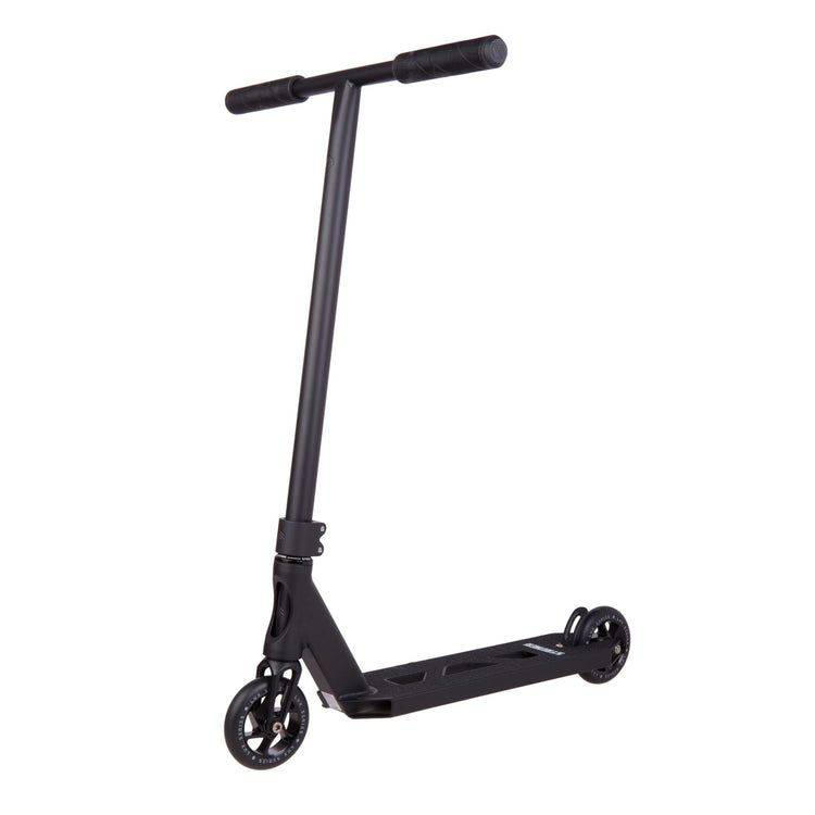 Striker Essential Trikse Sparkesykkel - Svart