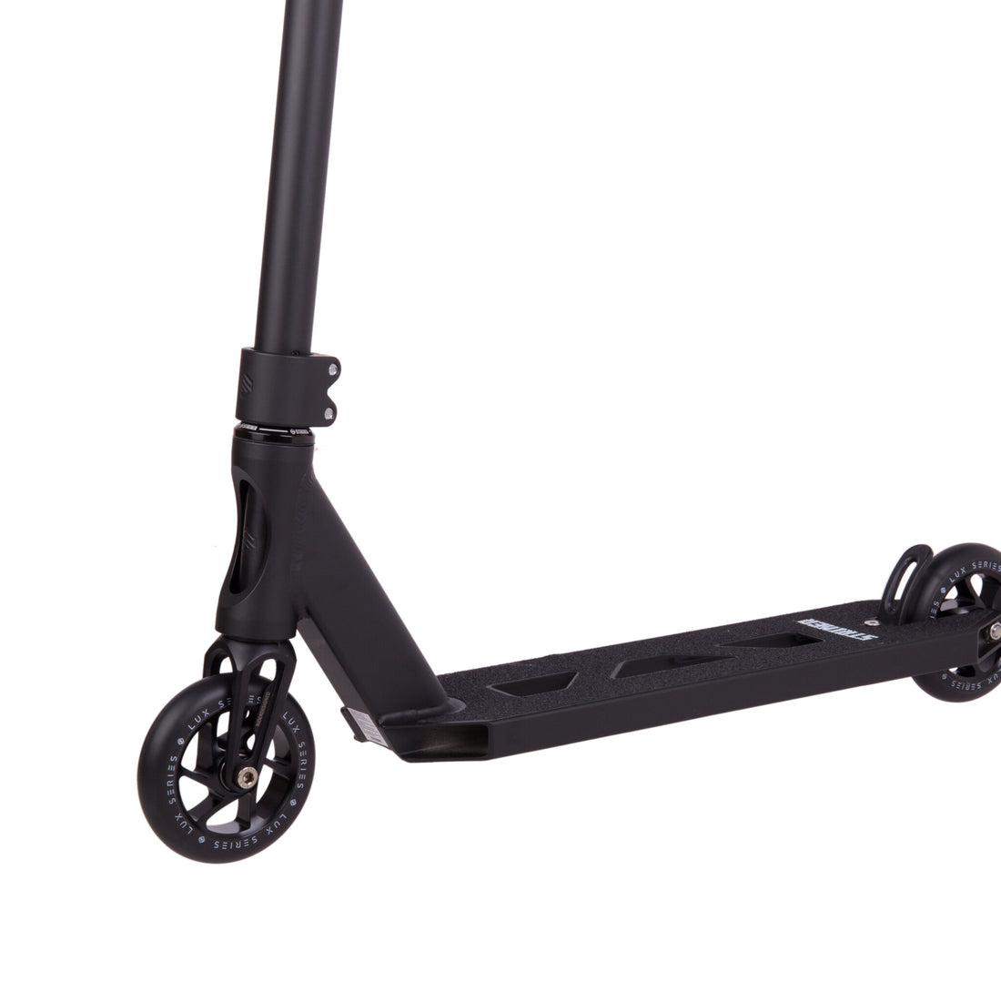 Striker Essential Trikse Sparkesykkel - Svart