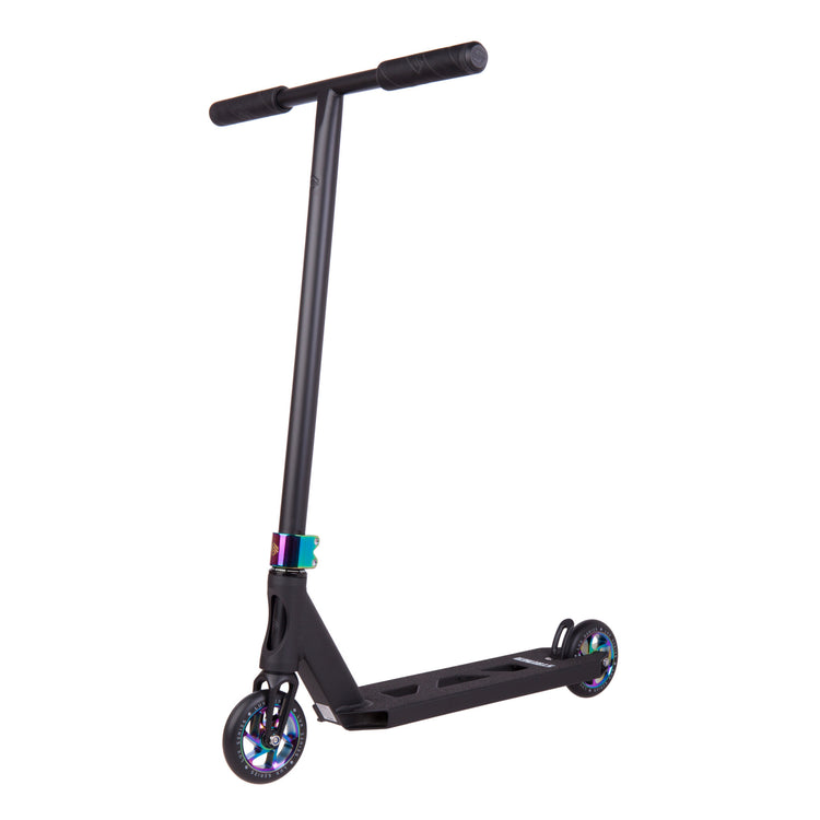 Striker Essential Trikse Sparkesykkel - Black/Rainbow