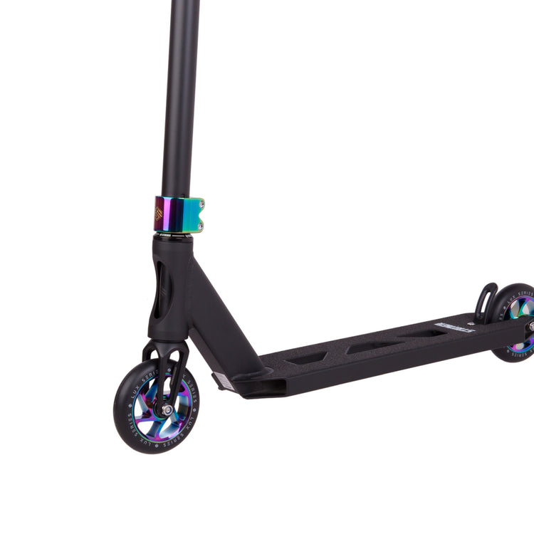 Striker Essential Trikse Sparkesykkel - Black/Rainbow