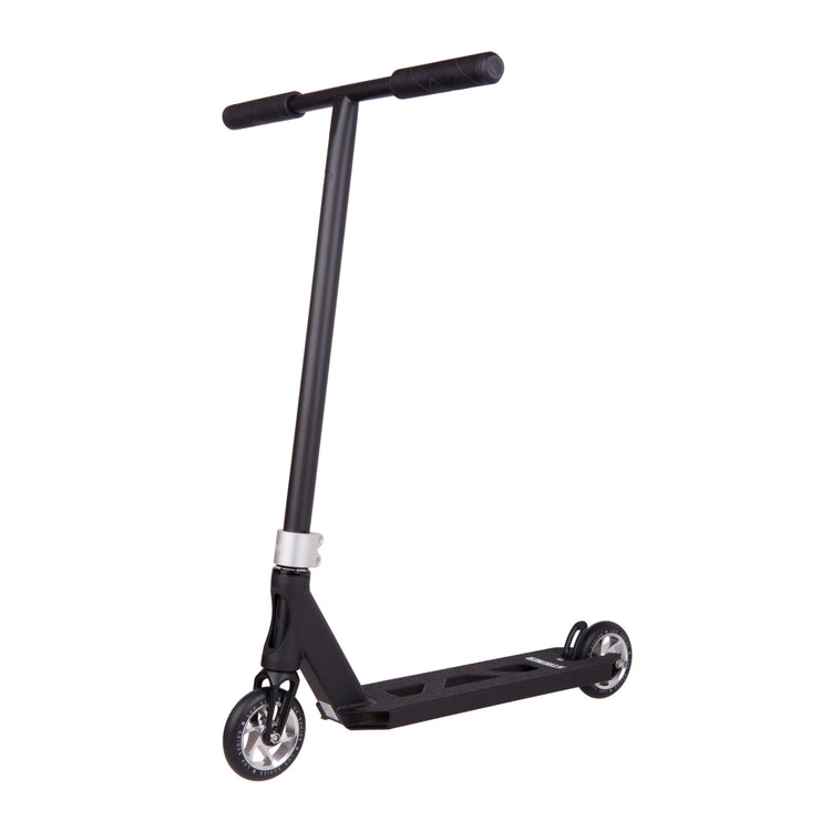 Striker Essential Trikse Sparkesykkel - Black/Silver