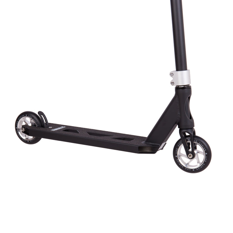 Striker Essential Trikse Sparkesykkel - Black/Silver